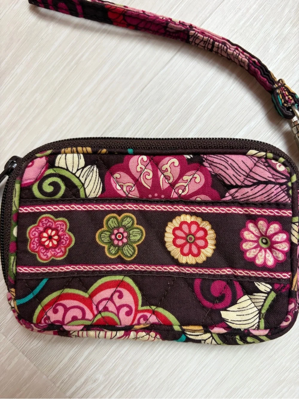 Vintage Vera Bradley Mod Floral Pink Quilted Wristlet